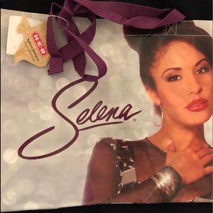 HEB Limited Edition Selena Siempre Bag